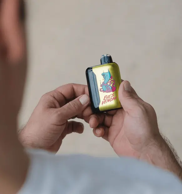 nicotine ecig device in hands
